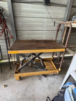 Heavy duty scissor table