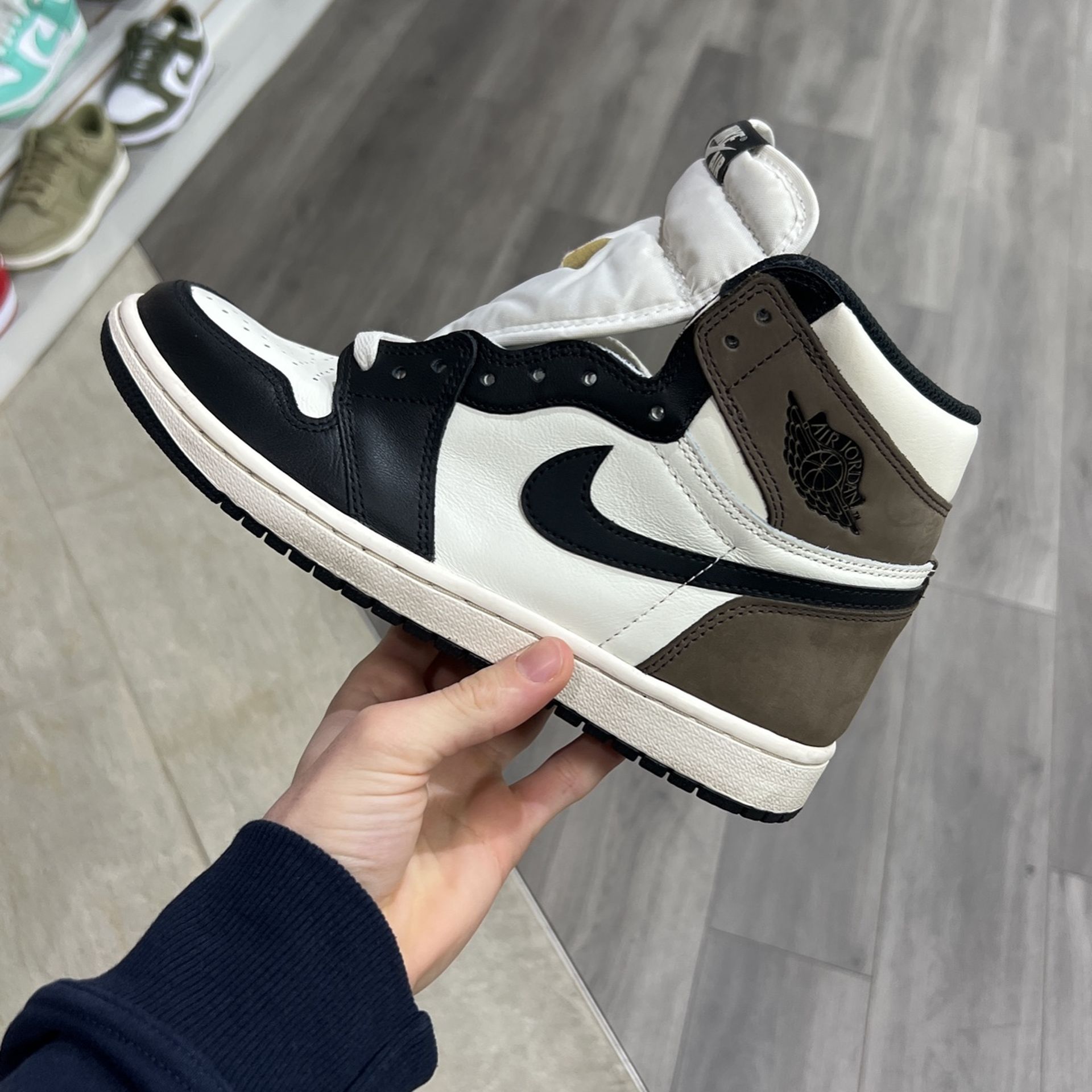 Jordan retro 1 mocha