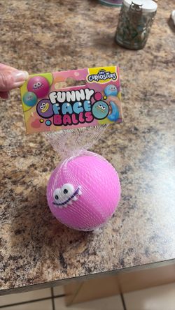 Funny face balls