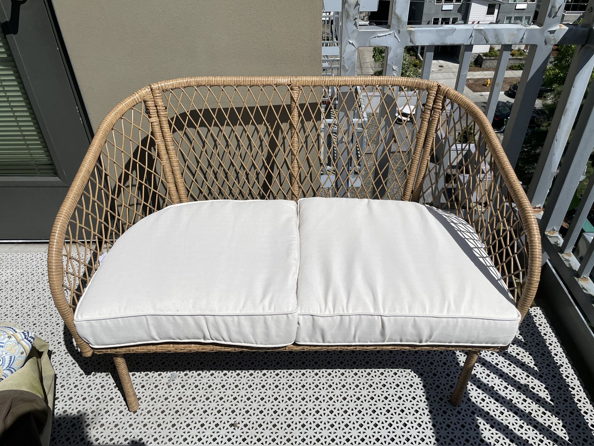 Rattan-Wicker Loveseat 