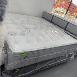 CALIFORNIA KING SIZE KLUFT AIRELOOM PILLOW TOP MATTRESS & BOX SPRINGS BED SET