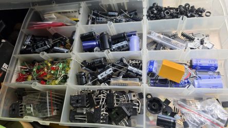 Tons Of Computer Electronics