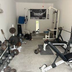 Moving Out Of State Must Sell Whole Set 