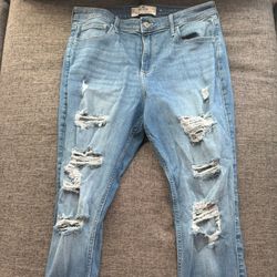 Hollister Woman’s Skinny Curvy High Rise jeans (sz W31/L32