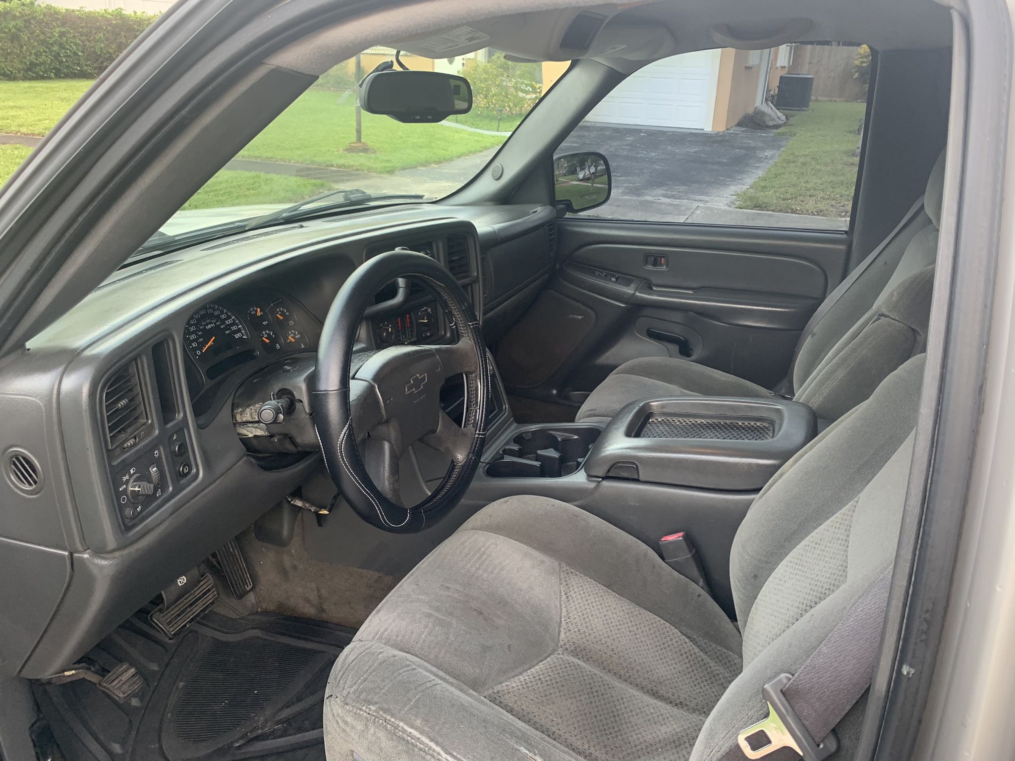 2004 Chevy Silverado Crew Cab for Sale in Fort Lauderdale, FL OfferUp