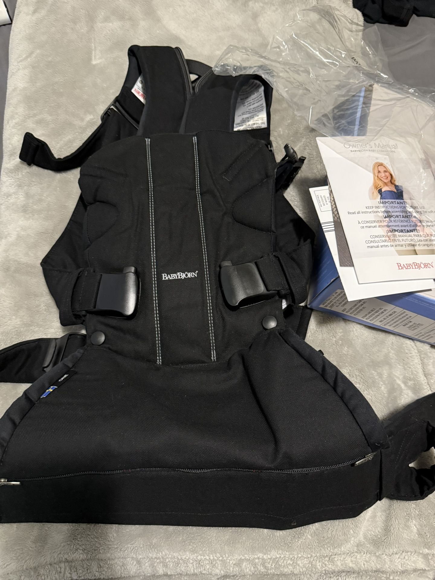 New Baby carrier BabyBjorn