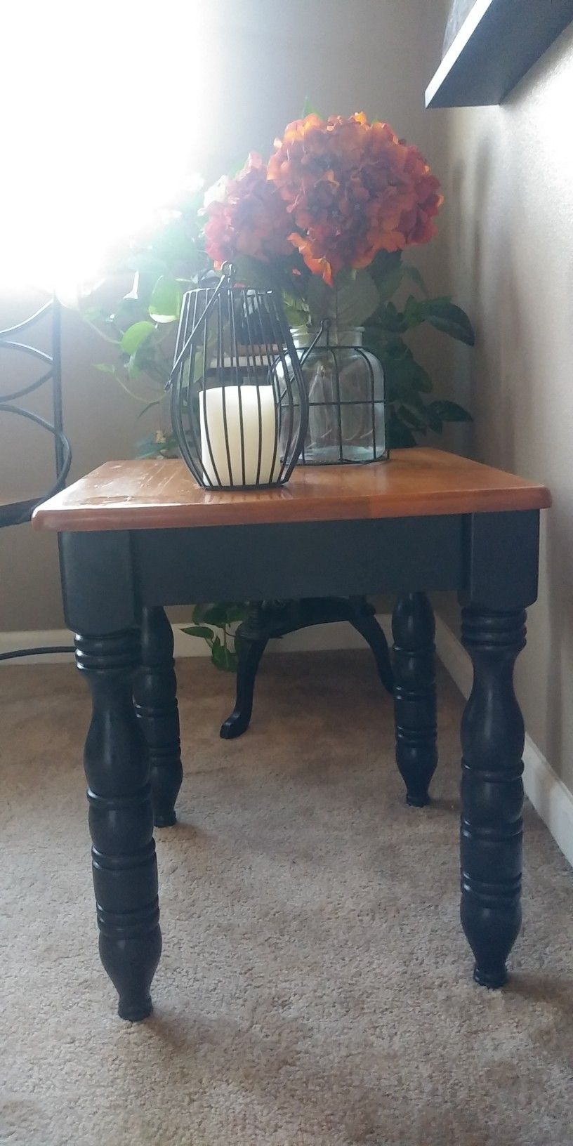 End Table/night Stand