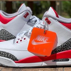 Air Jordan 3 Red Fire Size 9