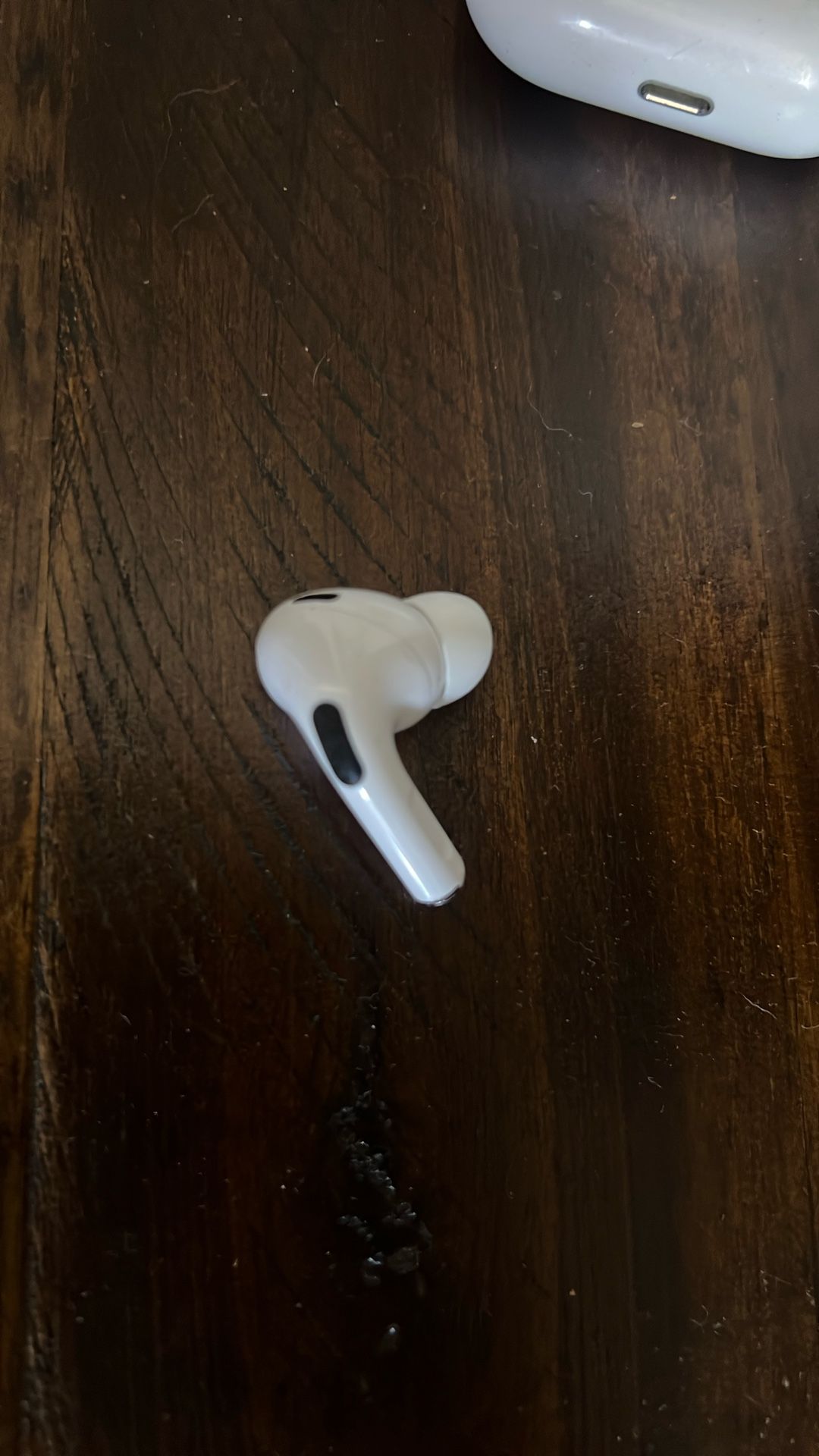 AirPod Pro 1st Generation (right side)