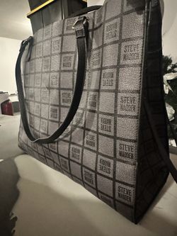 Steven Madden Purse .