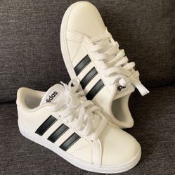 NEW Kids Adidas Size 13K 