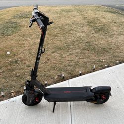 Segway - Ninebot Max G3 Electric Scooter, 28 mph Max Speed w/ 50 miles Max Range - Black