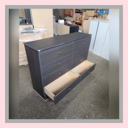 8 Drawer Dresser 