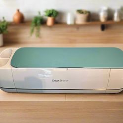 Cricut Maker