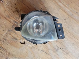 BMW E90 FOG LIGHT