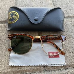 Rayban Clubmaster Sunglasses Gold Frame Tortoise Shell Frame RB3016 Ray-ban