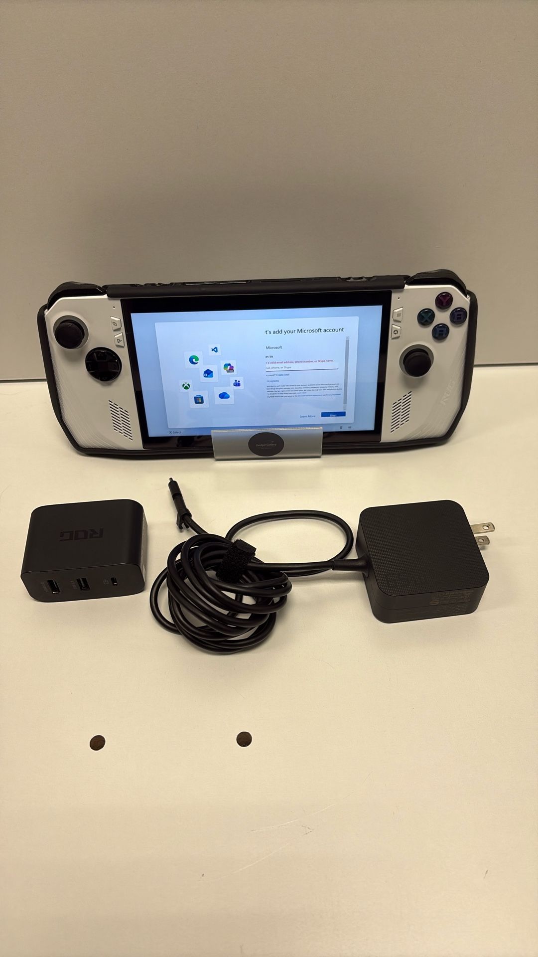 Rog Ally Z1 Extreme 2TB Case & Accessories