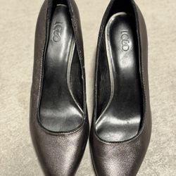Size 7 heels