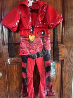 Girl’s red queen of hearts costume