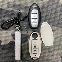 NISSAN KEYFOB KEYLESS ENTRY REMOTE WITH COVER KEYCHAIN