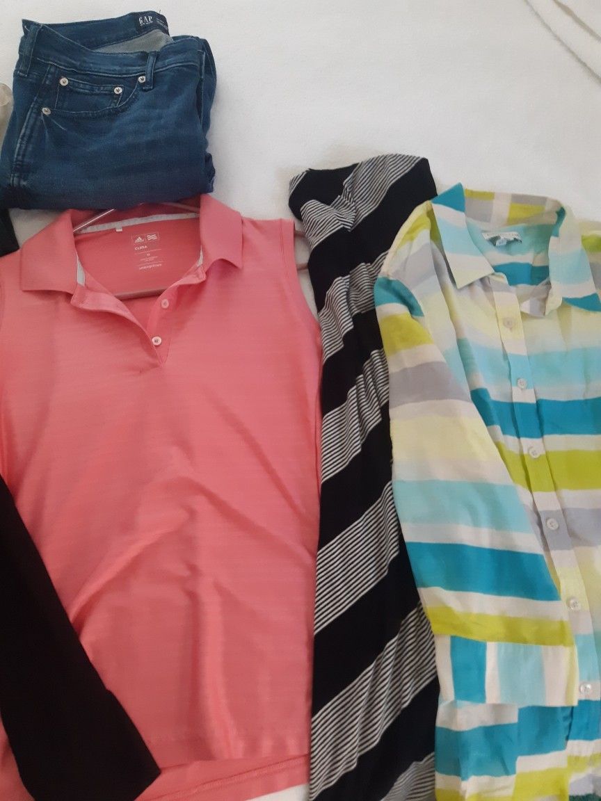 Womens CLOTHES Almos New, Adidas And More Each Piece For $2 And $3