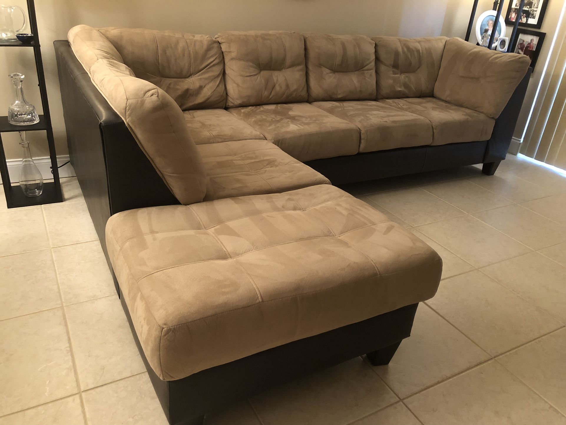 Microfiber/Faux Leather Sectional Sofa