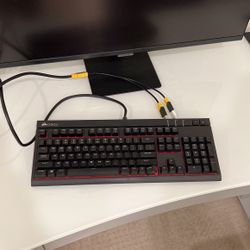 Corsair Strafe 