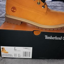 Size 7 Timberland Boots