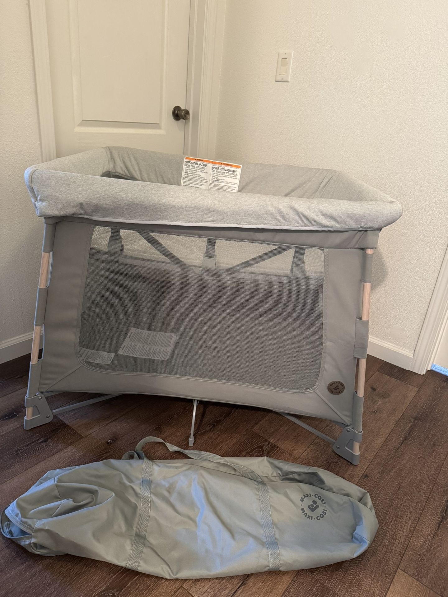 Max Cosi Playpen