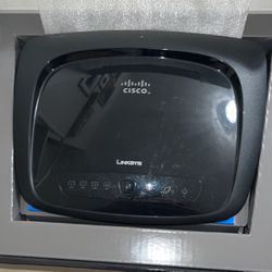 Cisco  Linksys E1000 Wireless-N Router 