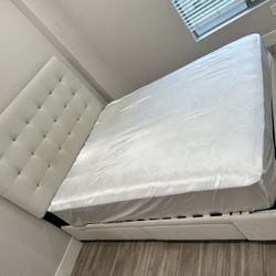 Queen Bed