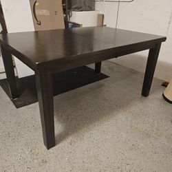 Free Expandable Wood Dining Table