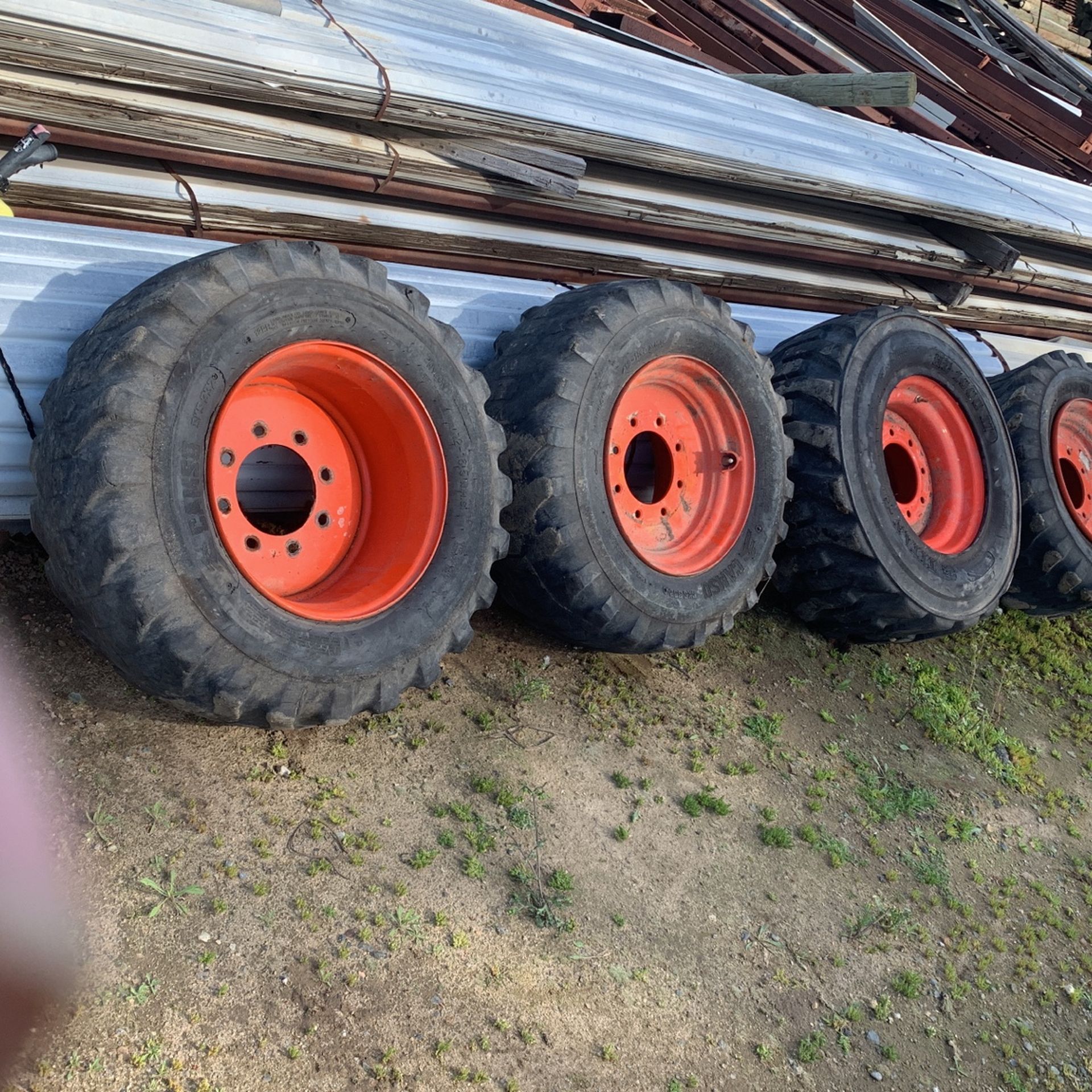 Skid Steer (Bobcat) Wheels And Tires 