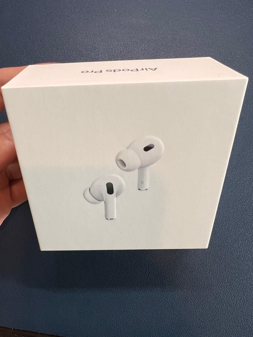Airpods in box new arrivals