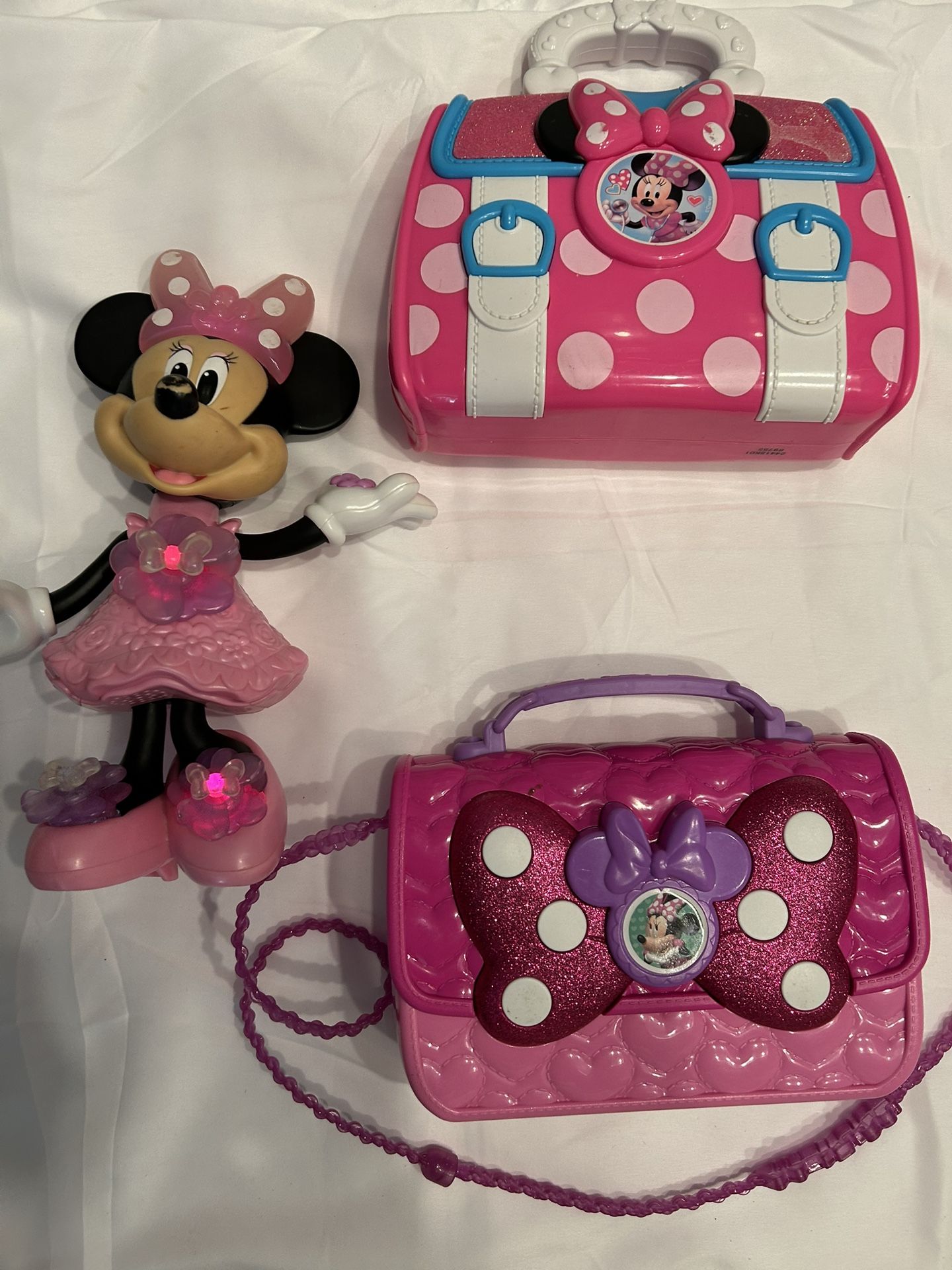 Minnie Mouse Toy And Accessories
