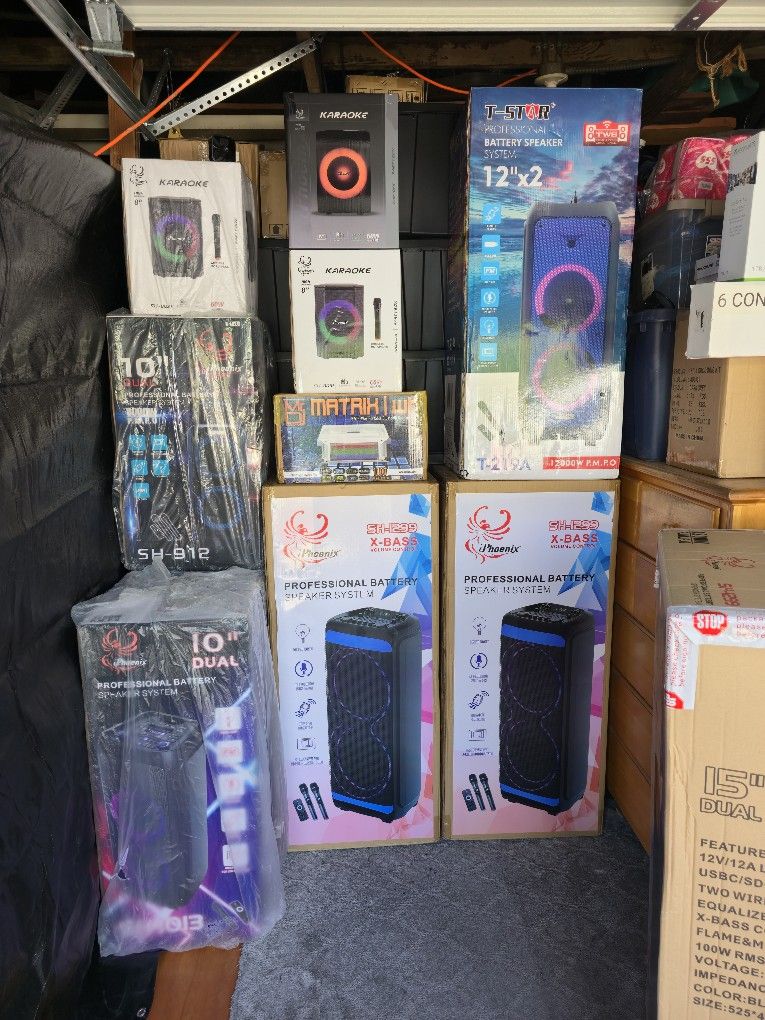 BLUETOOTH SPEAKERS