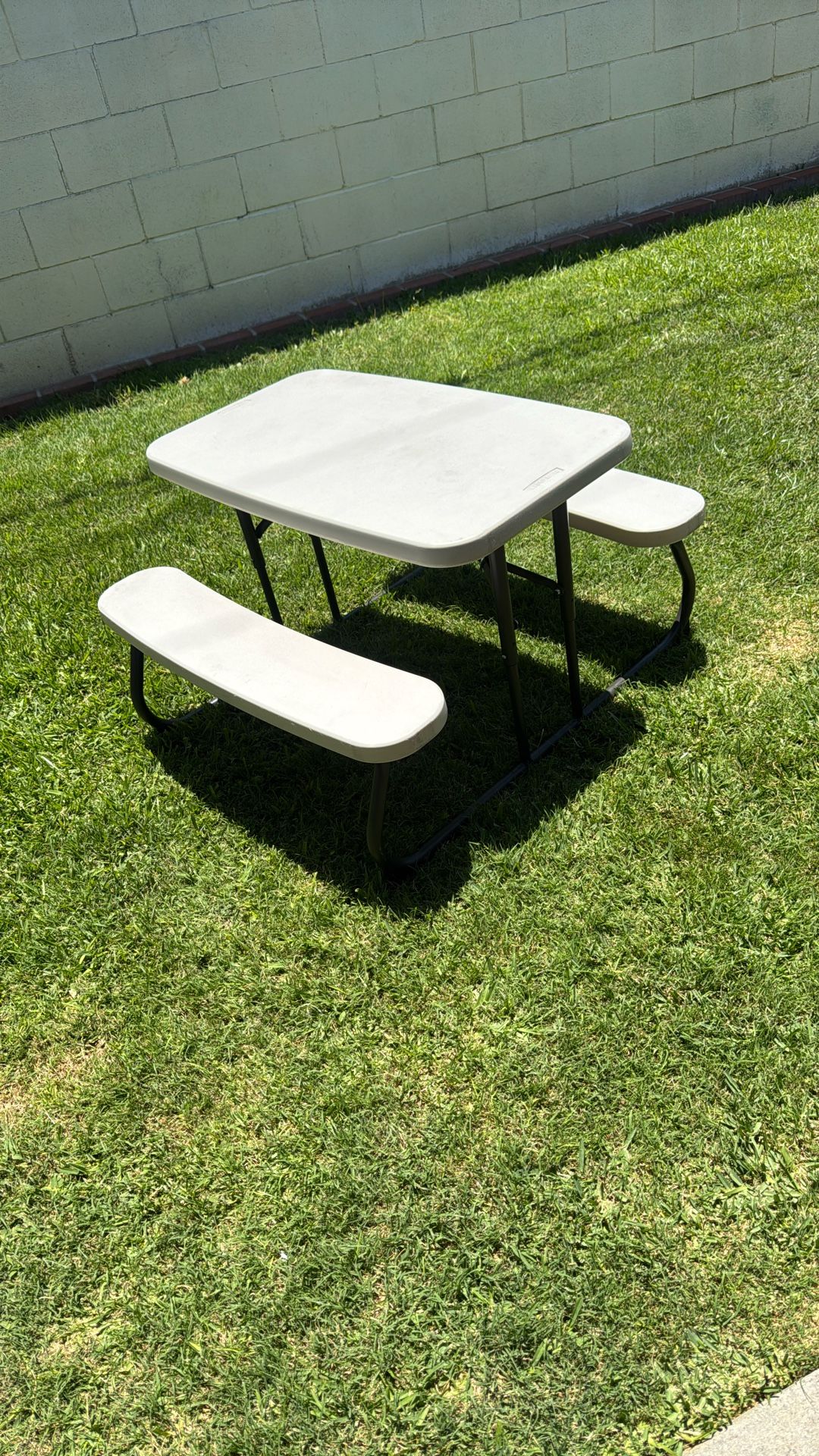 Lifetime Kids Picnic Folding Table Great Condition $60