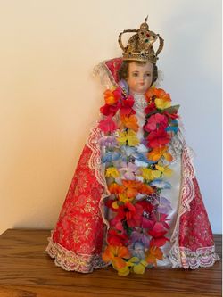 Madonna / Saint Religious statue