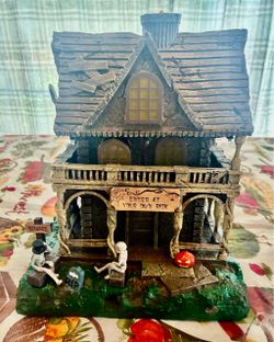 Halloween houses