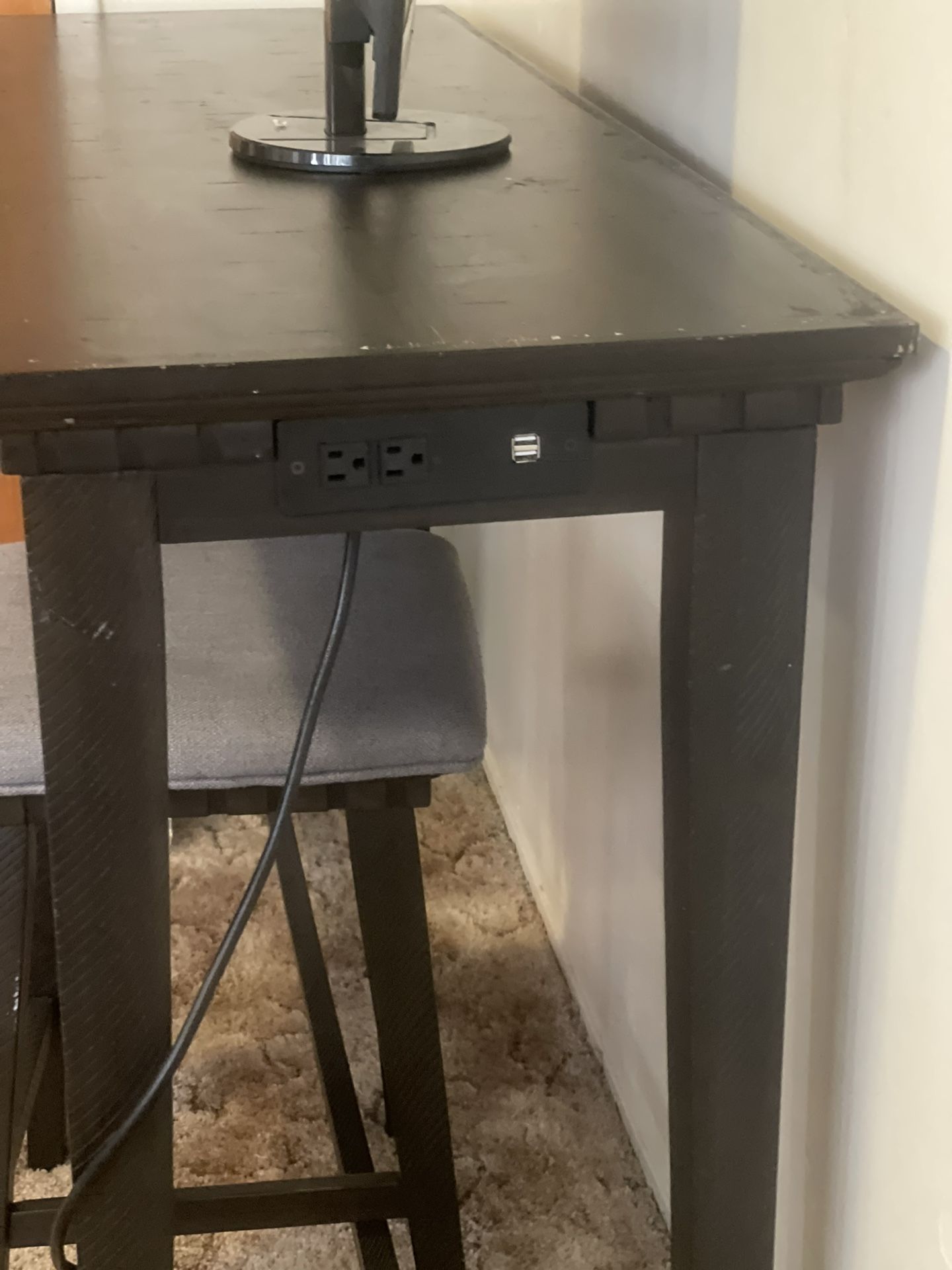 Utility Table