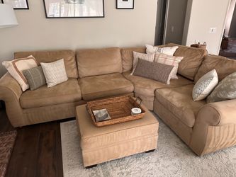 Pottery Barn: Pearce Roll Arm 3-Piece Wedge Sectional