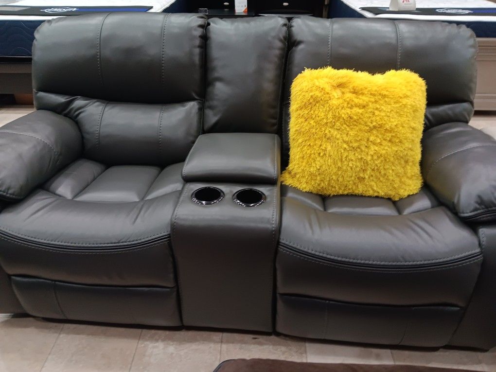 *Weekend Special!!!*---Stellar Madrid Gray Leather Reclining Sofa/Loveseat Sets---Delivery And Financing Available😎