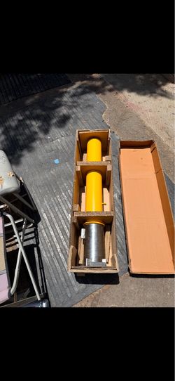 Yellow Removable Bollards 6” x 36” (2 of them)