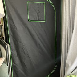 Vivosun Grow Tent 4’x4’x80”