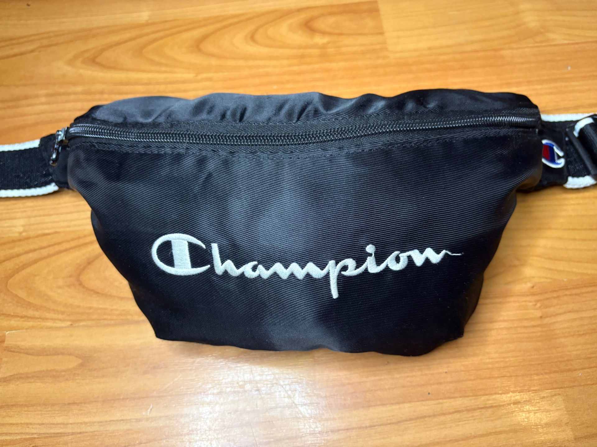 Champion Cross Body Fanny Pack