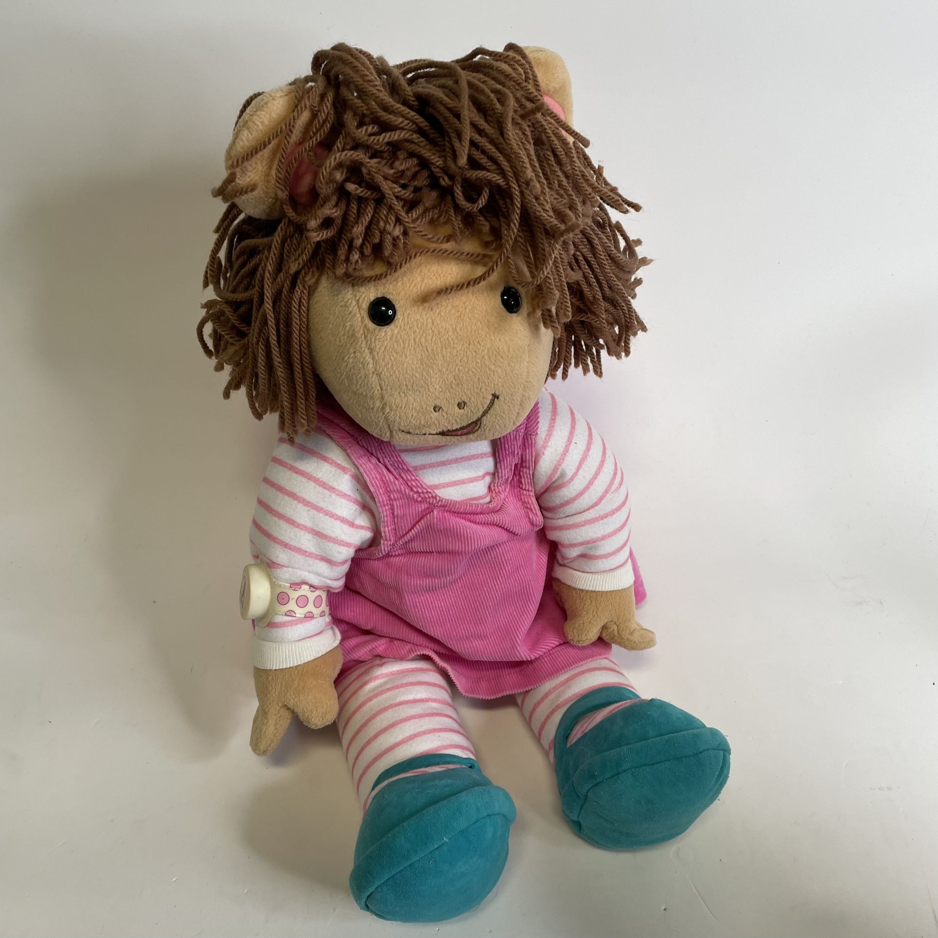 Vintage DW Arthur Plush