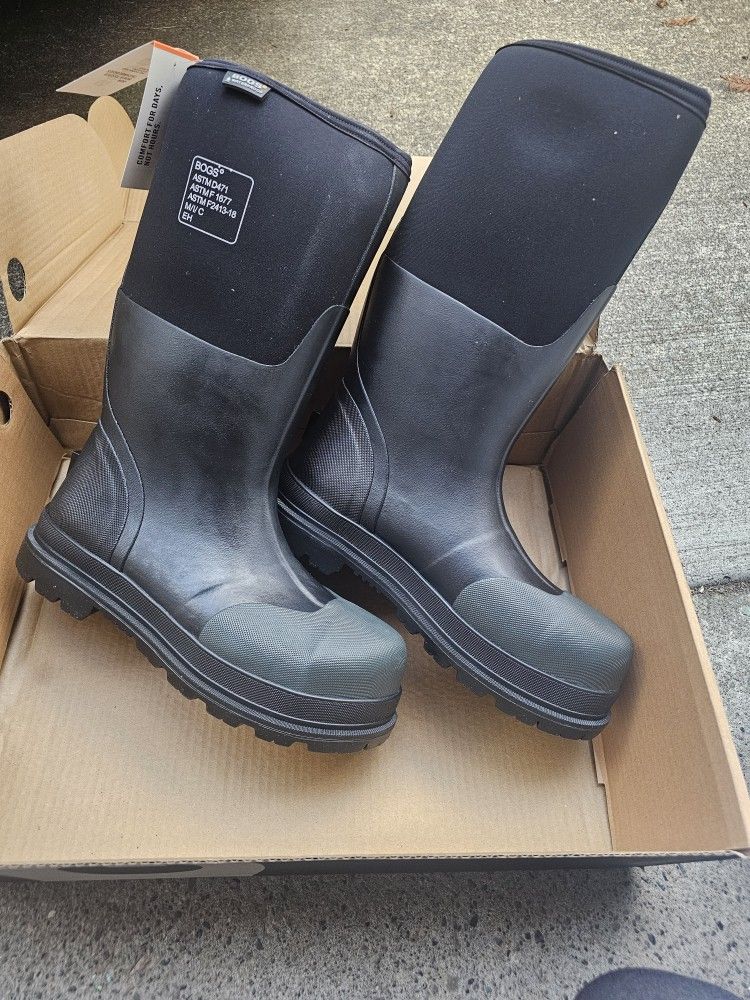 Size 11 BOGS Steel Toe, Never Used