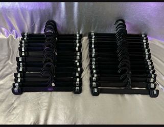40  HANGERS SIZE LARGE 👖🩳$20