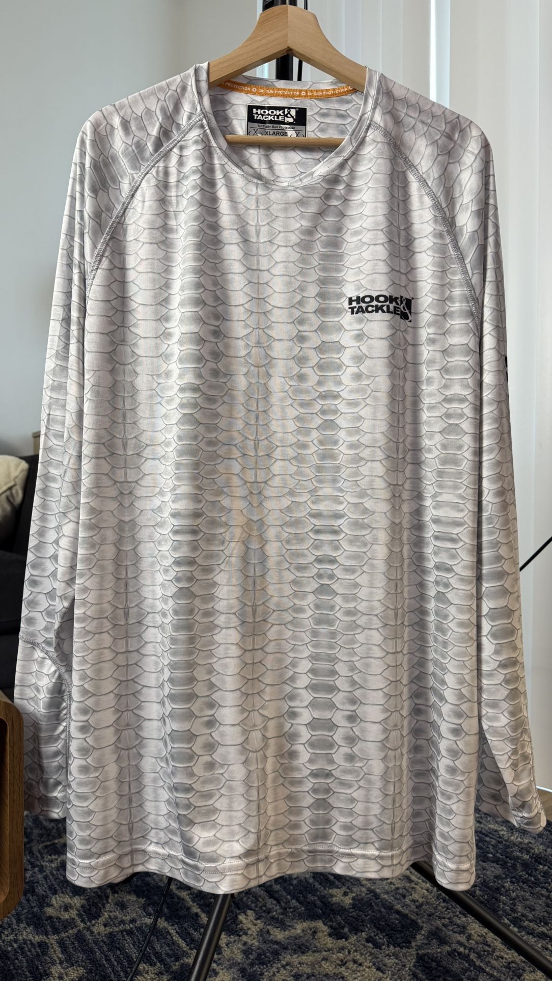 Hook & Tackle Men’s Fishing Shirt XL Long Sleeve UPF 50+ – Like New
