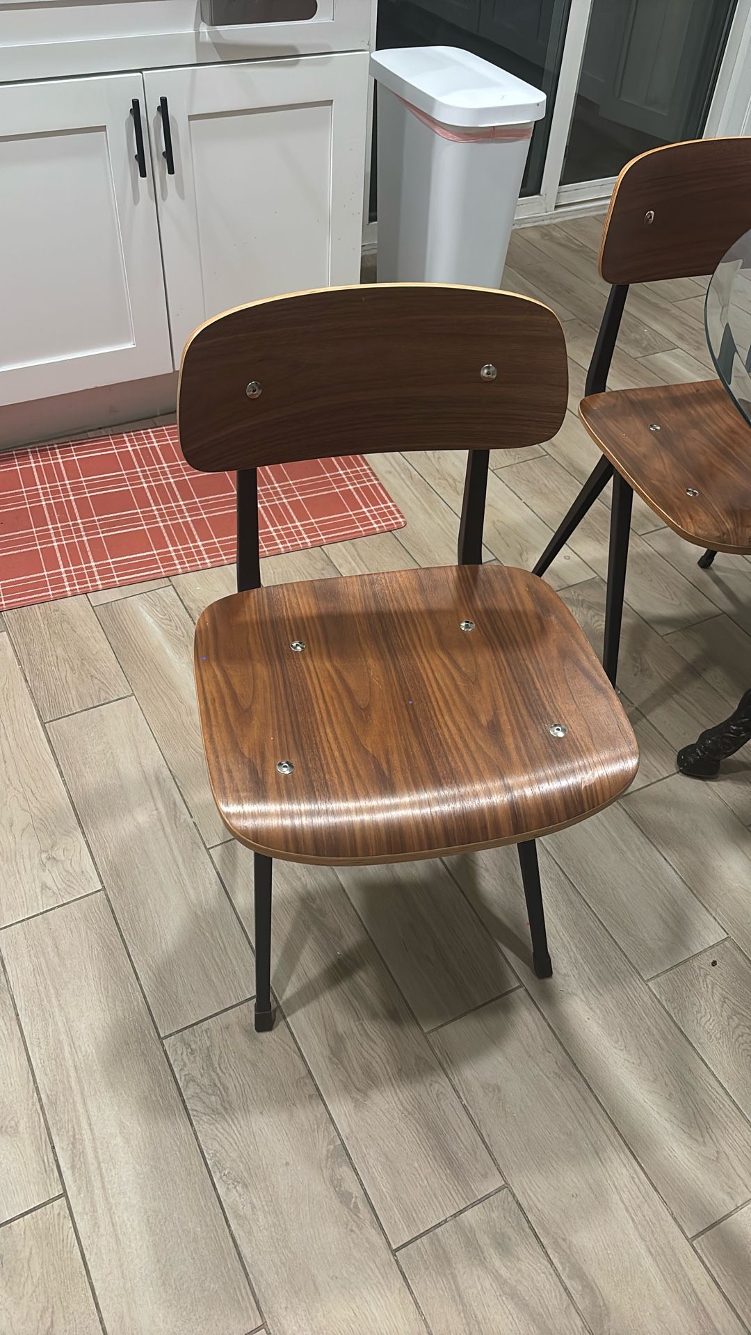 Glass Table And Chairs 